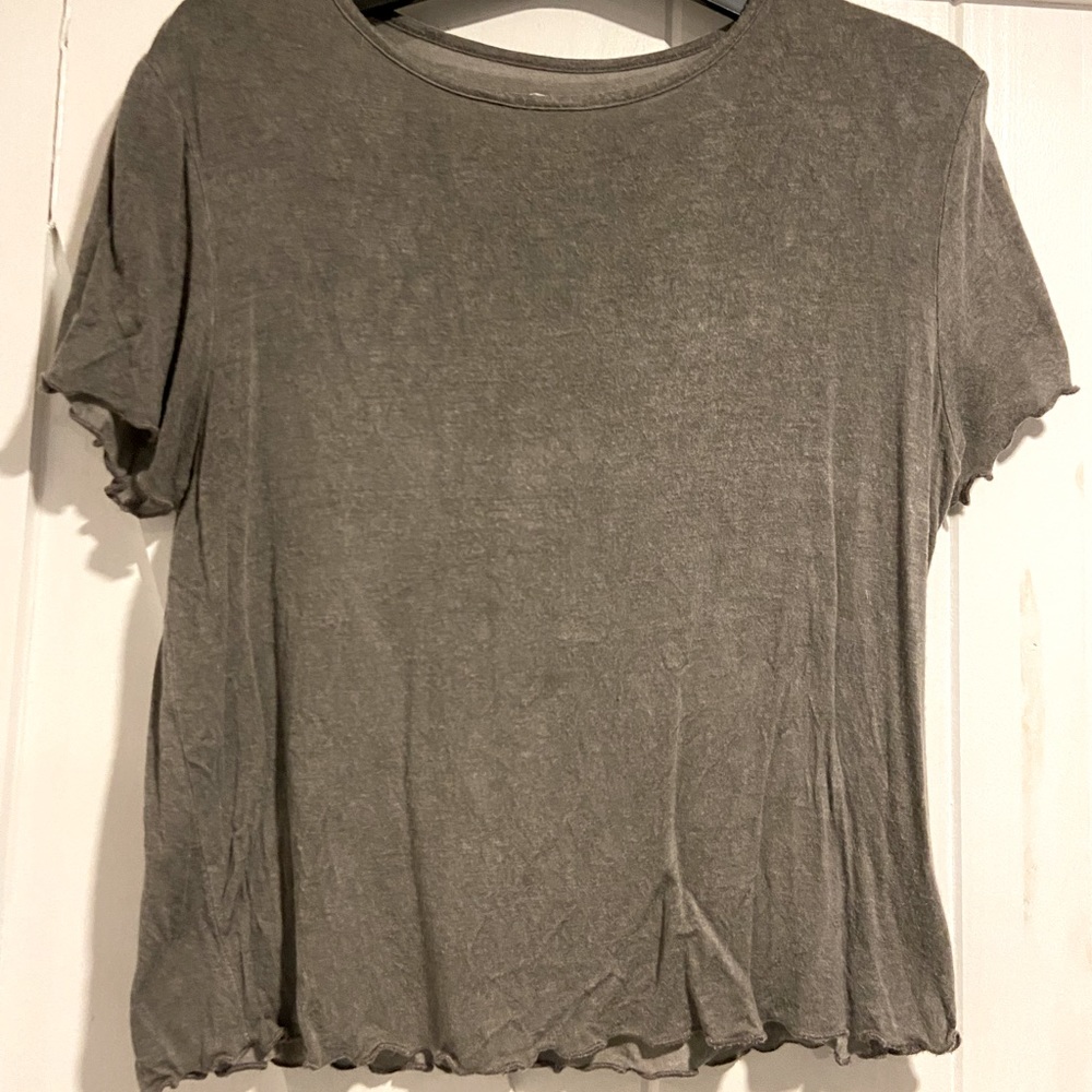 Lettuce trim acid wash Tshirt